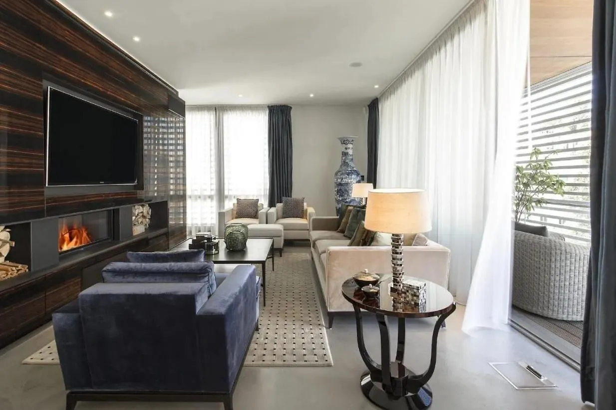 Ultra Luxury Penthouse Residence With Pool Berlin Apartment