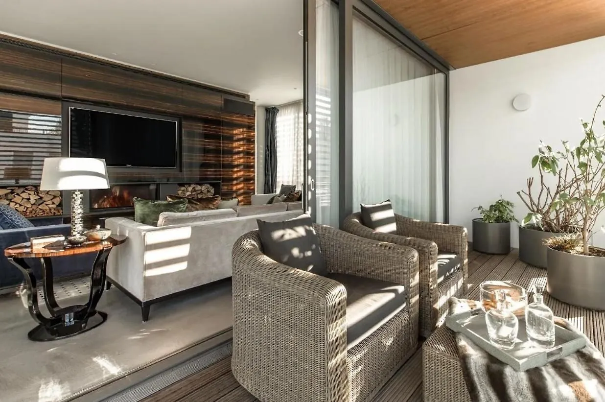 Ultra Luxury Penthouse Residence With Pool Berlin 0*,
