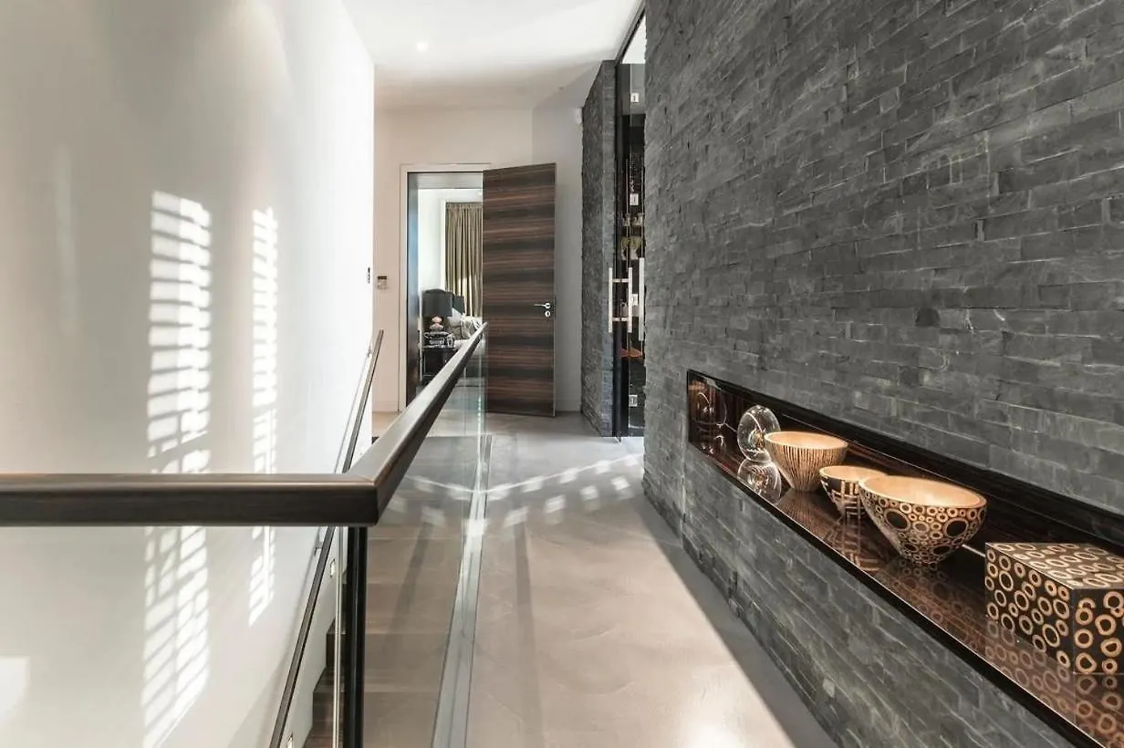 Ultra Luxury Penthouse Residence With Pool Berlin