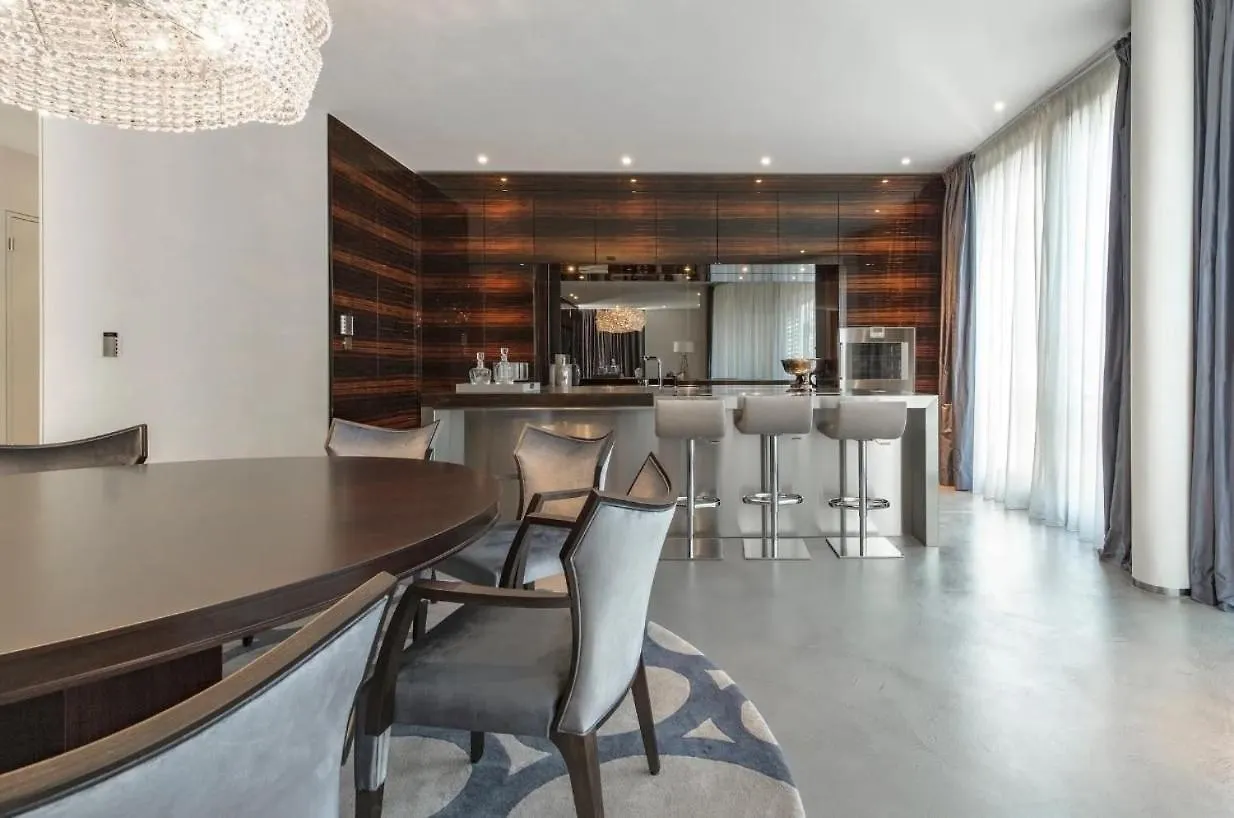 Ultra Luxury Penthouse Residence With Pool Berlin Apartment